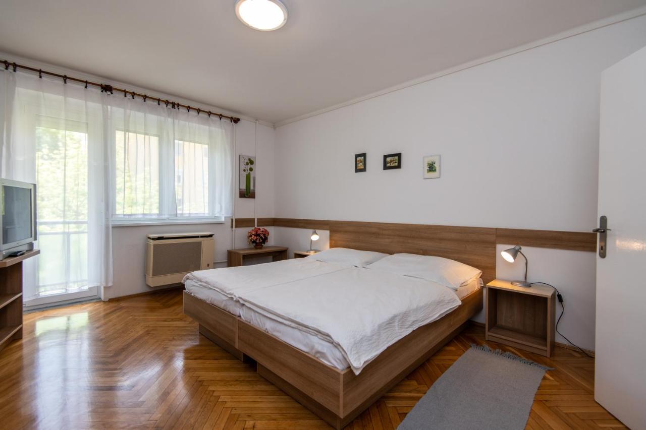 Kis Janos Apartman Шопрон Екстер'єр фото